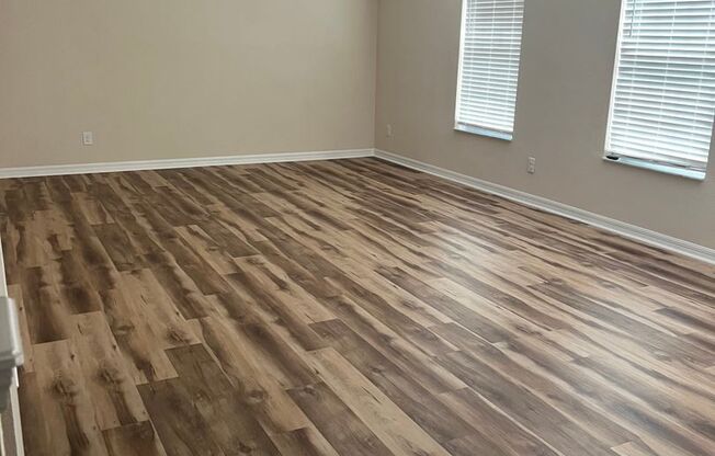 4 beds, 2.5 baths, $2,799