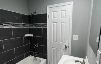 2 beds, 2 baths, $1,495