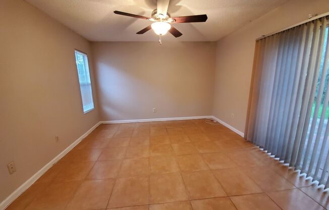 129 EDGEWATER CIR