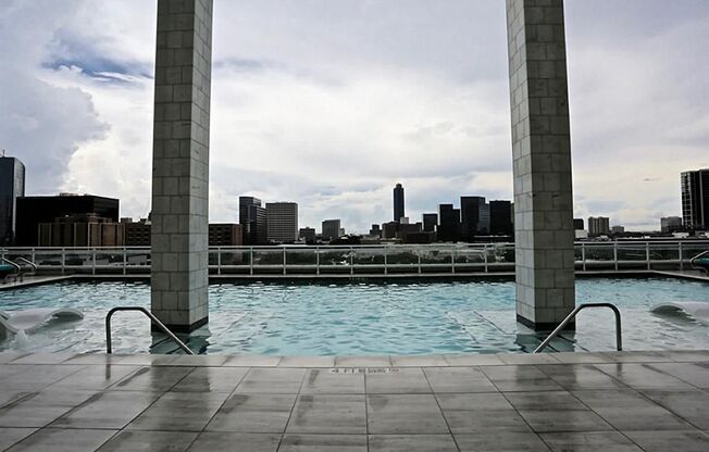 1409 Post Oak Blvd Unit 1803