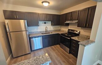 Modern Elegance: Newly Remodeled 2BR/1BA Apartments with Luxury Finishes