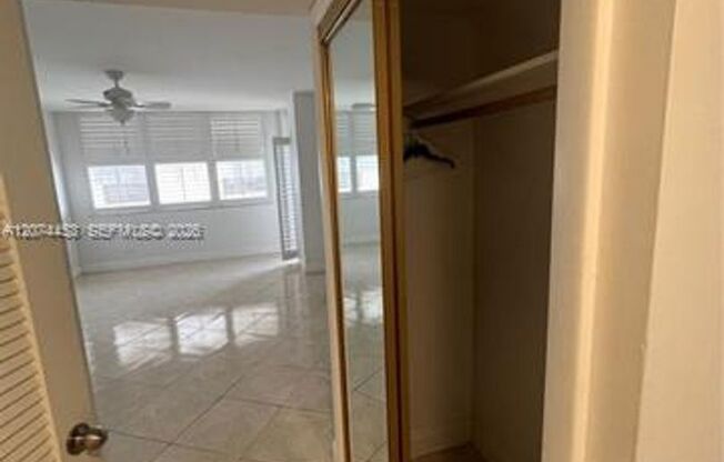 2 beds, 2 baths, $3,550, Unit # 423
