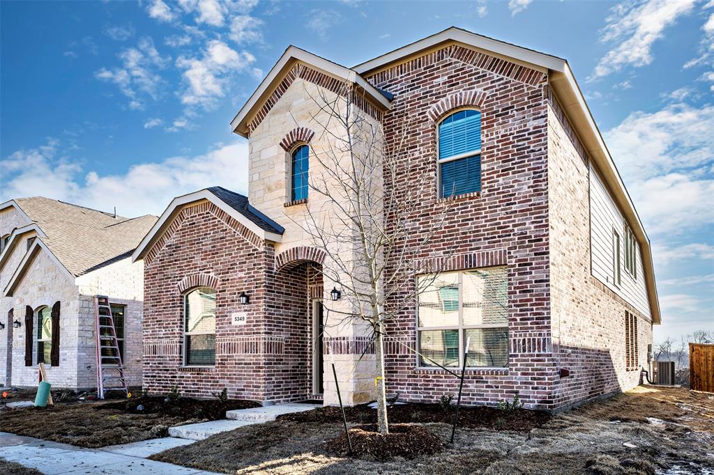 5349 ARCHWAY DR