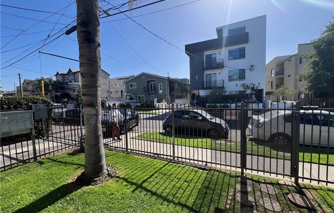 5255 DENNY AVE