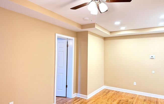 8800 Plymouth Street SPRING PARK PROPERTIES, LLC