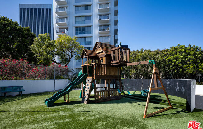 1 bed, 1 bath, 805 sqft, $3,900, Unit 1010