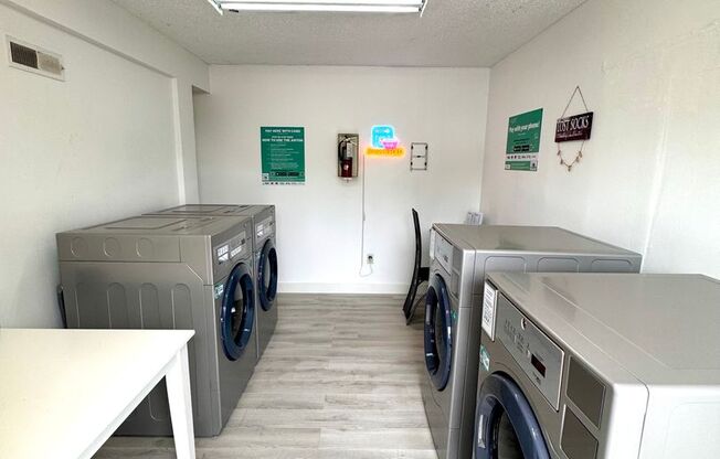 3 beds, 2 baths, 1,205 sqft, $2,075, Unit 122