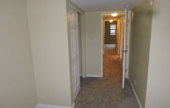 2 beds, 1 bath, $1,750, Unit UNIT 203