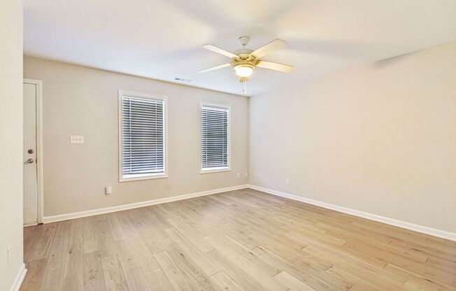 2 beds, 2.5 baths, 1,387 sqft, $1,395, Unit 0174