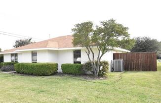 2108 ASHWOOD LN