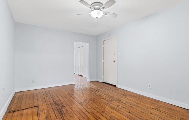 1 bed, 1 bath, 750 sqft, $1,350, Unit 5233 Butler Street 3rd Floor