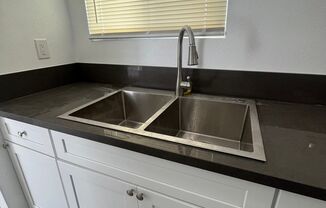 Studio, 1 bath, $1,395, Unit 6