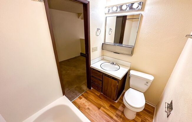 Studio, 1 bath, 456 sqft, $1,695, Unit 1071-06