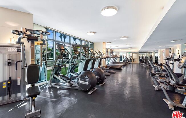 3 beds, 3.5 baths, 2,099 sqft, $10,000, Unit 1822