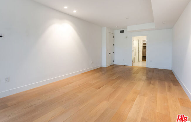 2 beds, 2.3 baths, 1,740 sqft, $10,000, Unit 405