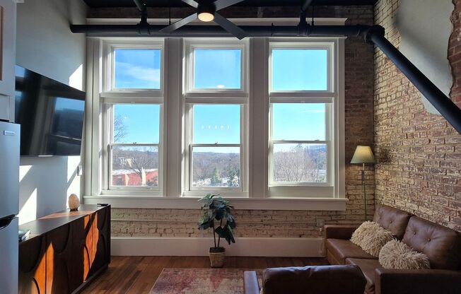 1 bed, 1 bath, 600 sqft, $1,295, Unit 208 BTB - A