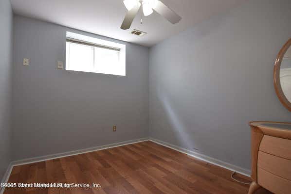 363 OAK AVE