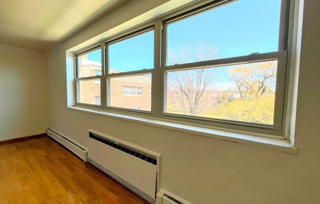 Delaware Ave Apartments