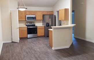 3 beds, 2 baths, $1,550