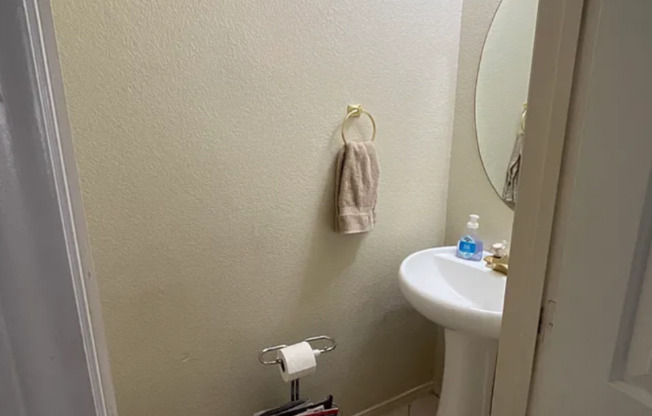 3553 SAINT NAZAIRE AVE