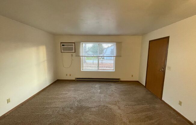 2 beds, 1 bath, 672 sqft, $795, Unit 50602