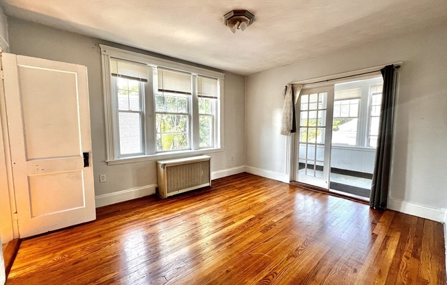 76 BABCOCK ST