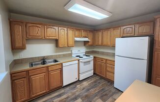 2 beds, 2 baths, $1,695