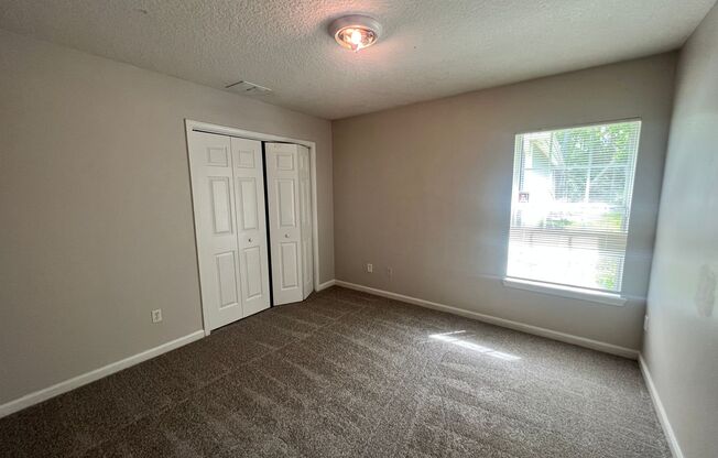 3 beds, 2 baths, $1,500