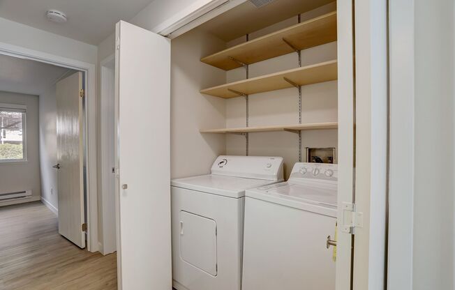 2 beds, 2 baths, 1,092 sqft, $2,995, Unit 19