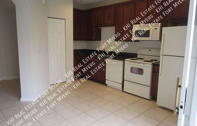 3176 ANTICA ST