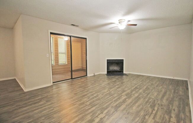 2 Bedroom, 2 Bath Condo at Village Creek - Available NOW!