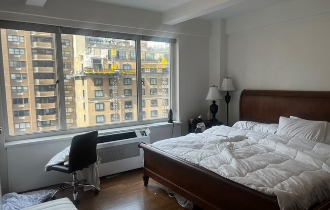 1 bed, 1 bath, 945 sqft, $7,500, Unit 19D