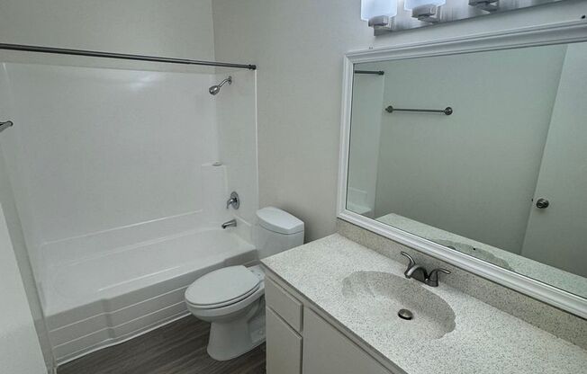 1 bed, 1 bath, 700 sqft, $2,010, Unit 442