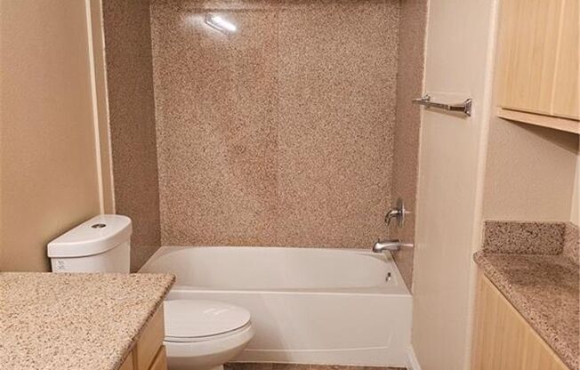 1 bed, 1 bath, $1,300