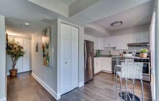 Welcome to River Pointe: Fort Washington Apartments