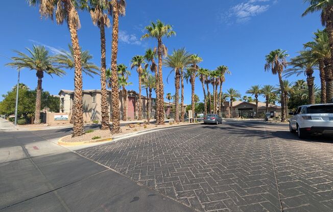 1 bed, 1 bath, $1,350, Unit bldg 22