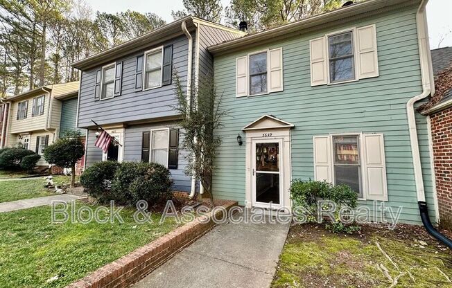 5649 HAMSTEAD XING