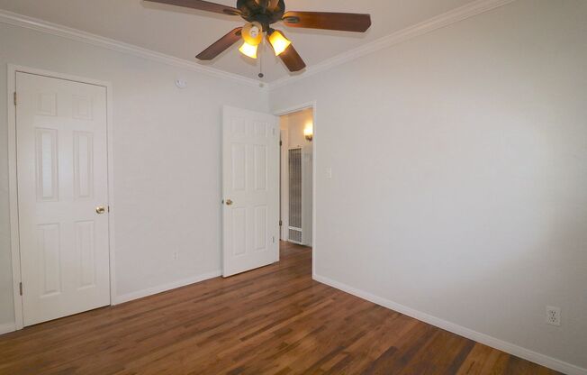2 beds, 1 bath, 700 sqft, $2,995, Unit 4748