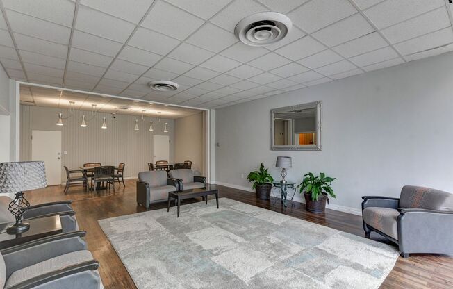 1 bed, 1 bath, 365 sqft, $950, Unit 10A