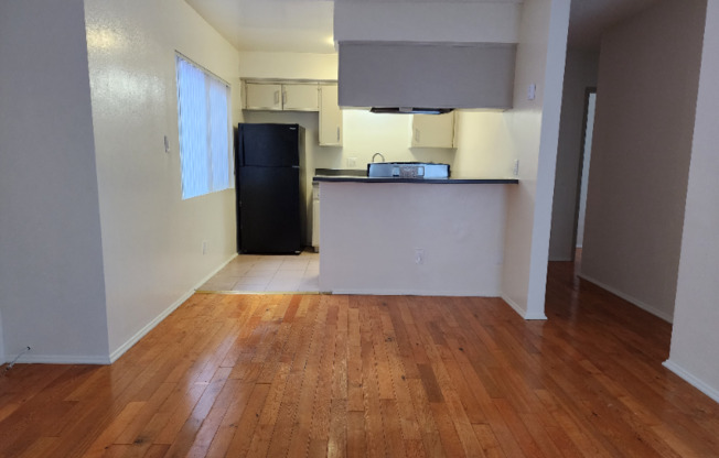 24431 Hawthorne Blvd.