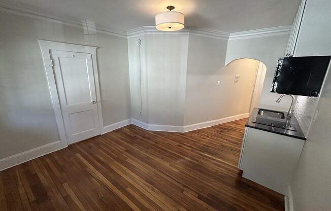22 Chiswick Rd