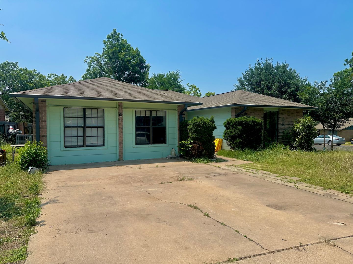 4 Bed/ 2 Bath on 12002 Swan Dr