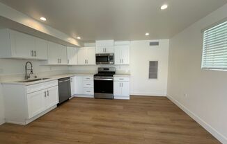 1135 Scofield Dr