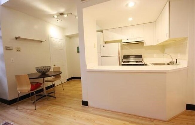 20 SYMPHONY RD