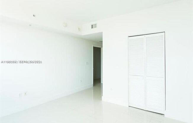 2 beds, 2 baths, 1,474 sqft, $3,950, Unit 244 Biscayne Blvd # 2102
