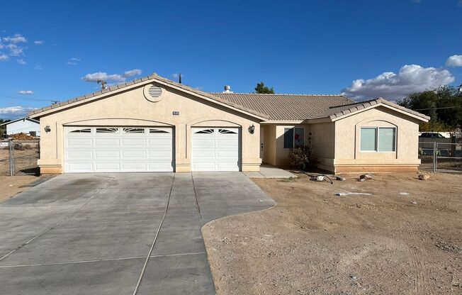 Charming 3 bedroom, 2 bathroom in Victorville!