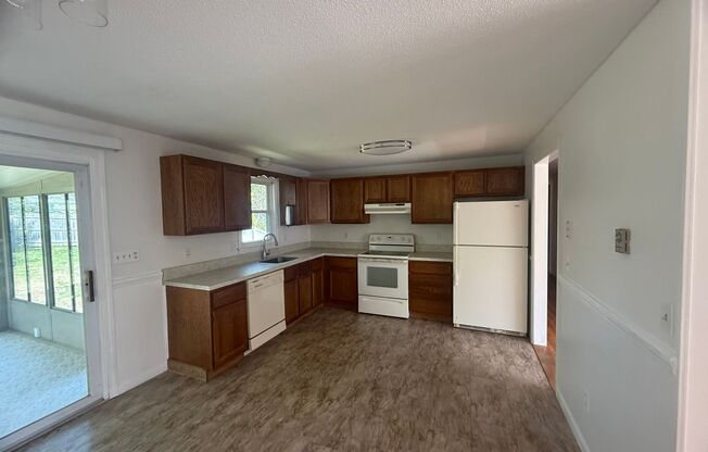 75 Harold, Farmington – 3 Bed, 3 Bath in CT
