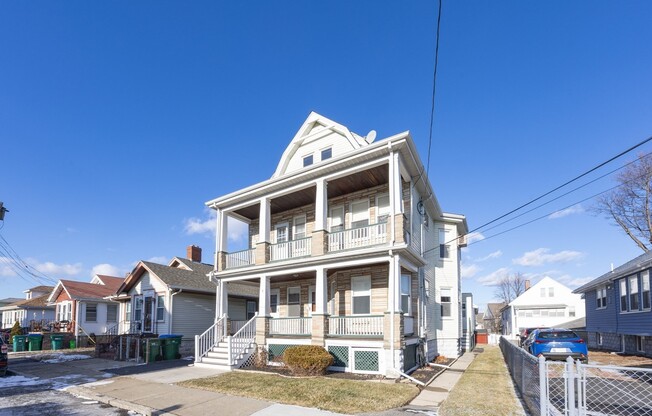 2 beds, 1 bath, 1,185 sqft, $2,800, Unit 2