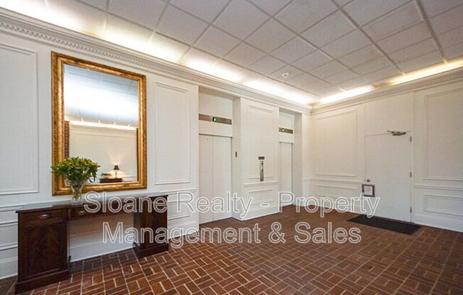 14 Lockwood Dr