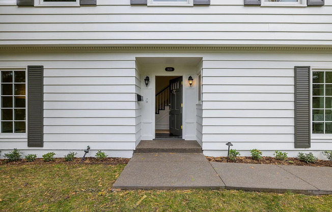 Experience the Charm of a Portland Heights home!